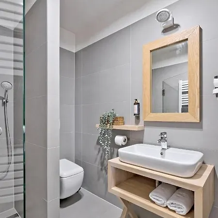 Monte House Odkryj