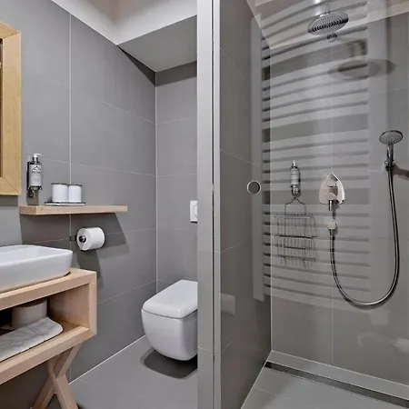 Monte House Odkryj 3*