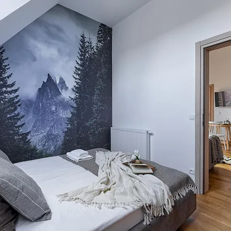 Lägenhetshotell Monte House Apartments, Odkryj-zakopane 3*