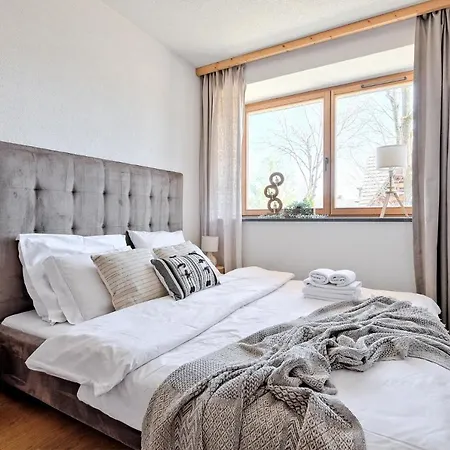 Monte House Odkryj Hotel apartamentowy 3*