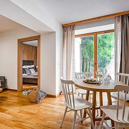 Apartahotel Monte House Apartments, Odkryj-zakopane